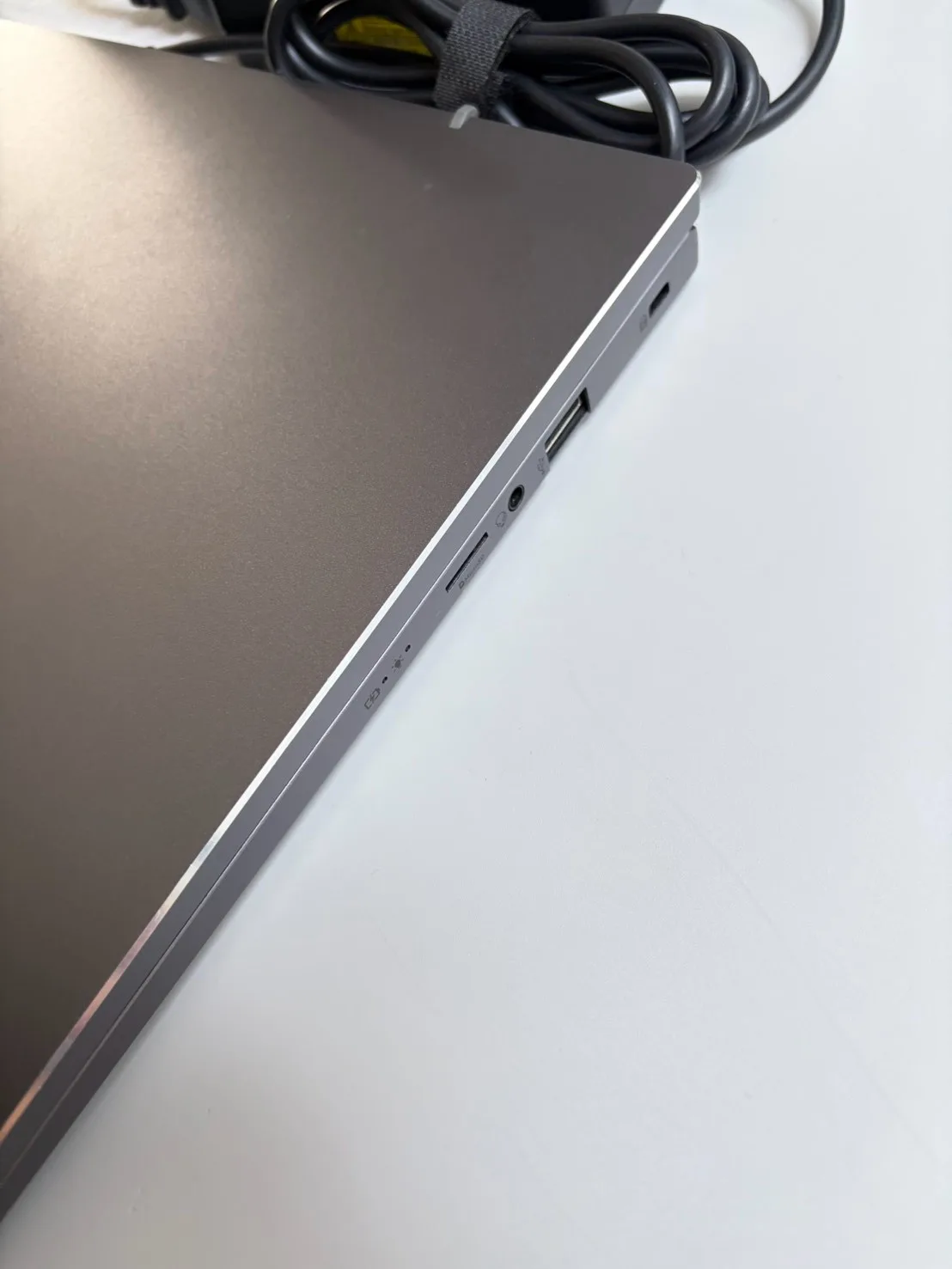 Acer Swift Go 16