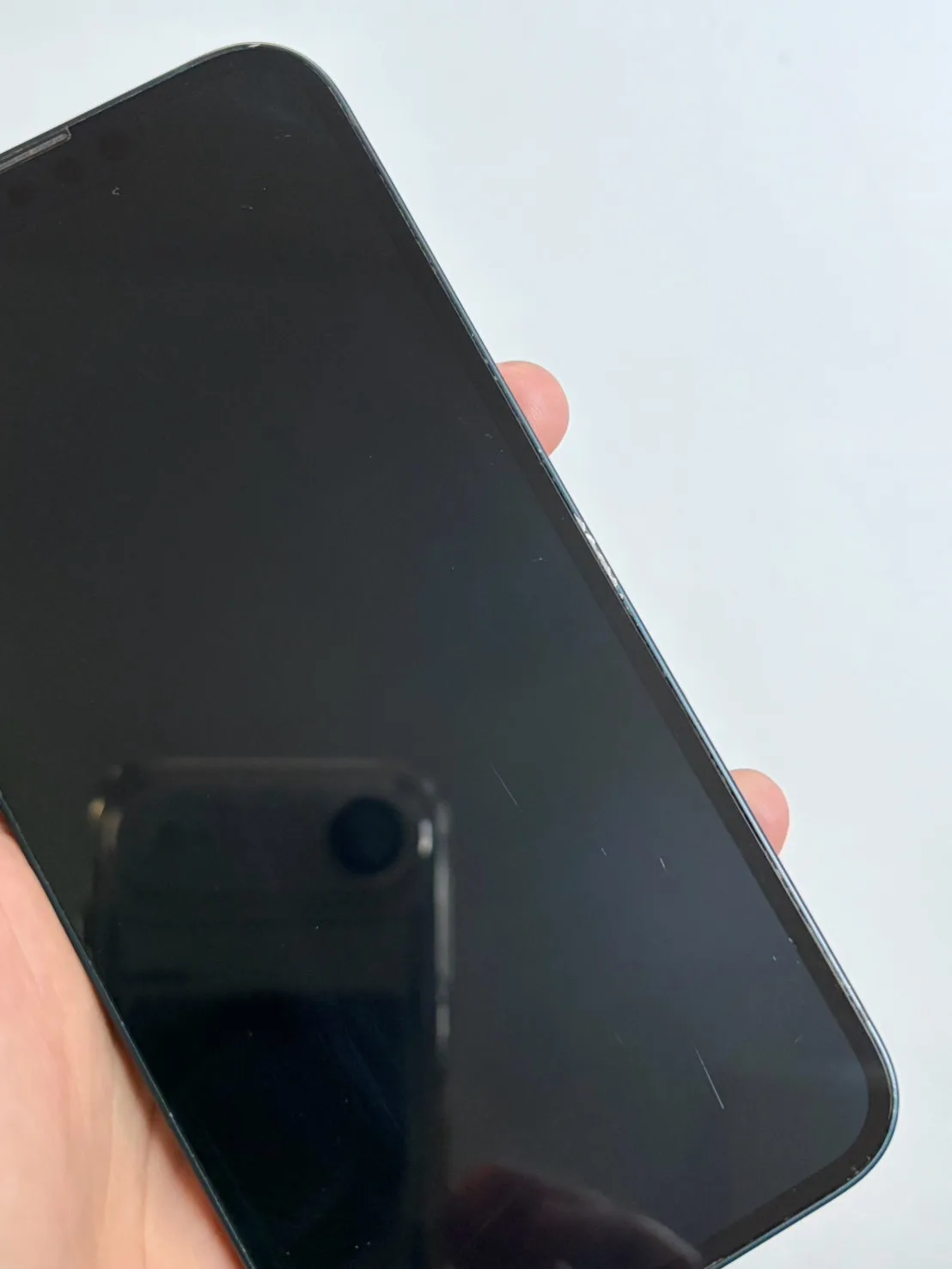 Apple iPhone 13