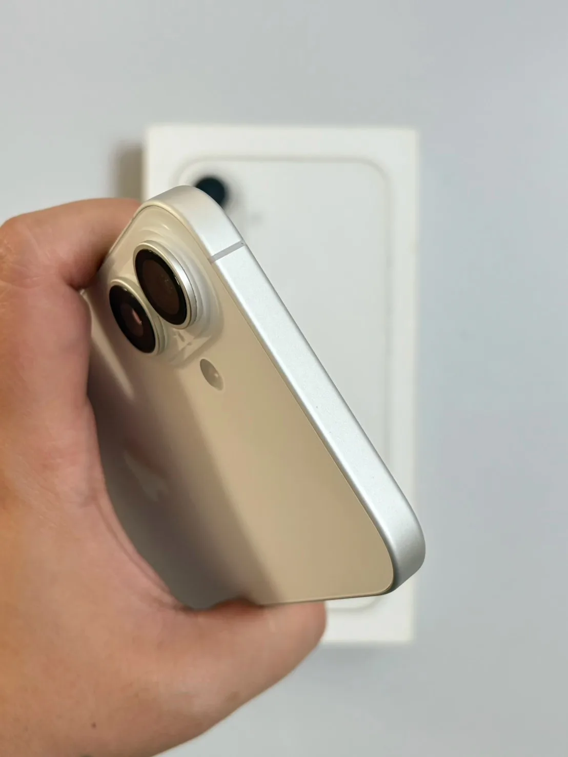 Apple iPhone 16 Plus