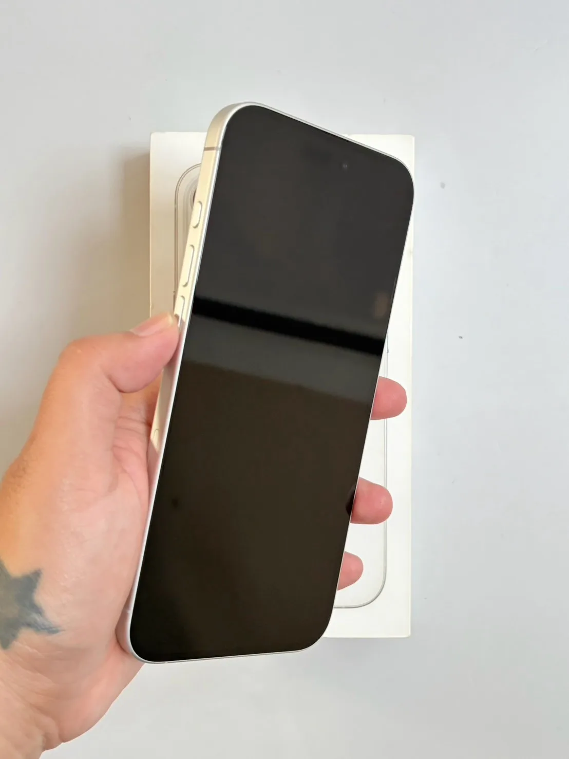 Apple iPhone 16 Plus